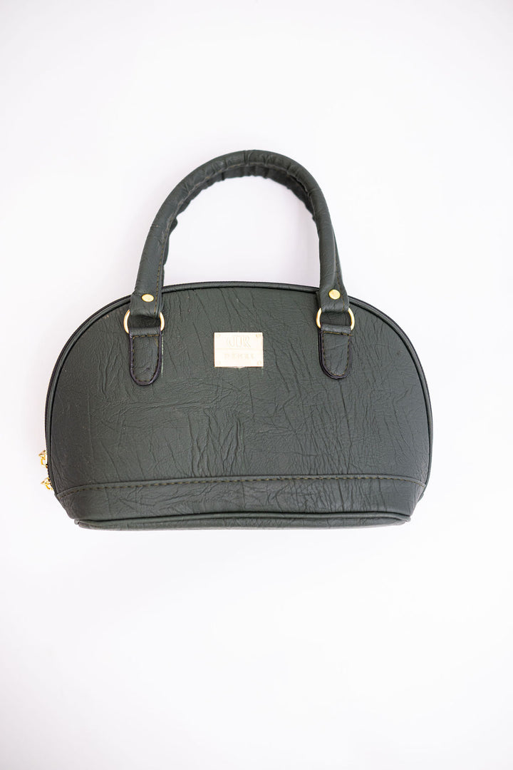 Oval handbag