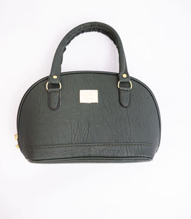 Denri Oval Handbag | Lightweight, Firm Handle, 2 Internal Pockets, Quality Leather