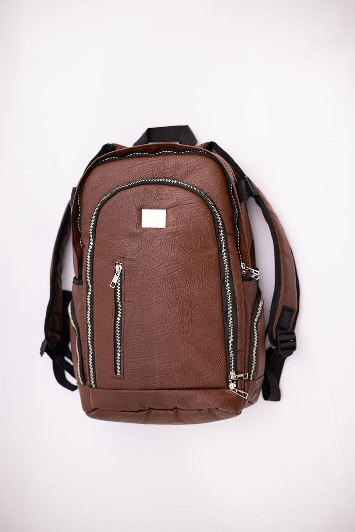Denri Kai Classy Leather Backpack for Men and Women, fits up to 17.5 inch Laptop, heavy duty bag