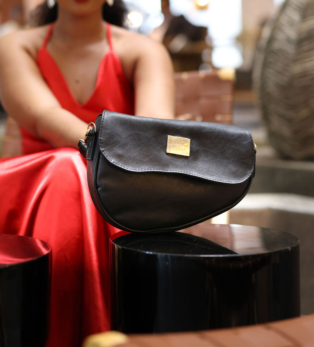 Denri Montana Sling Bag | Vegan Leather Saddle Bag – Women’s Curved Crossbody Handbag with Adjustable Strap