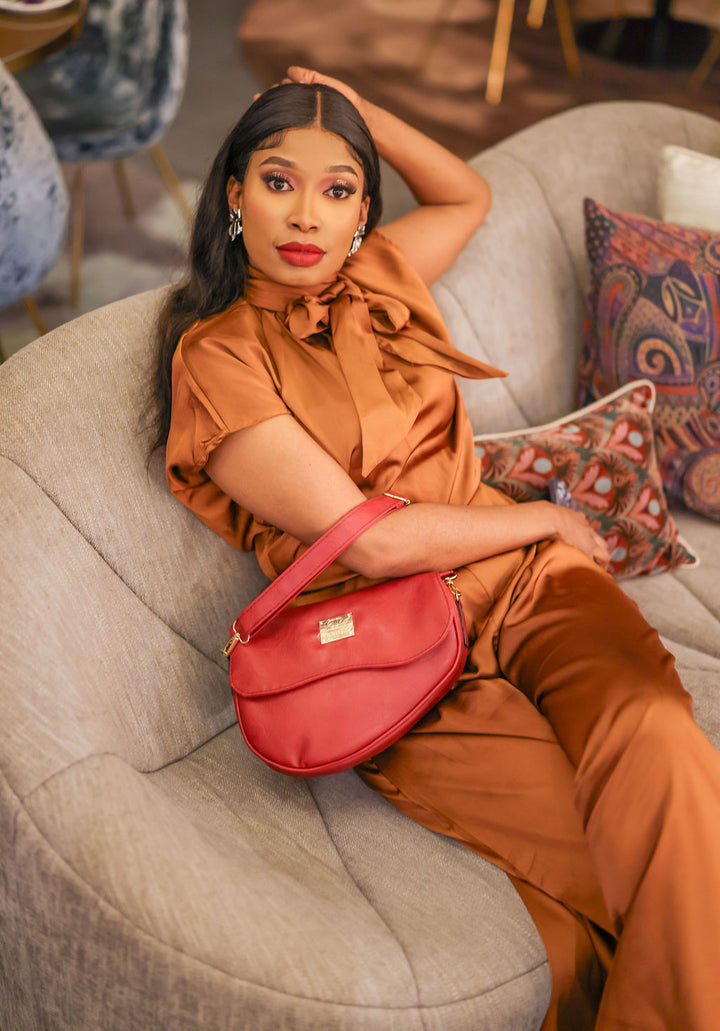 Denri Montana Sling Bag | Vegan Leather Saddle Bag – Women’s Curved Crossbody Handbag with Adjustable Strap
