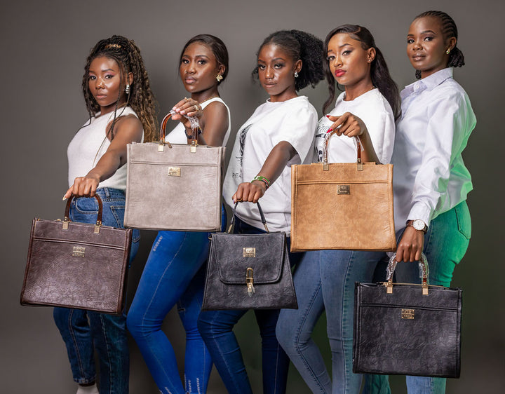 Lola Handbag