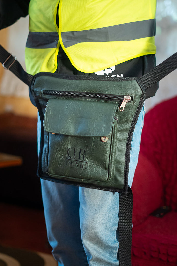 Chase Thigh Bag