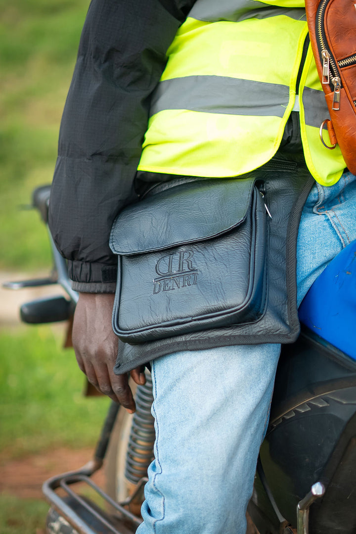 Chase Thigh Bag