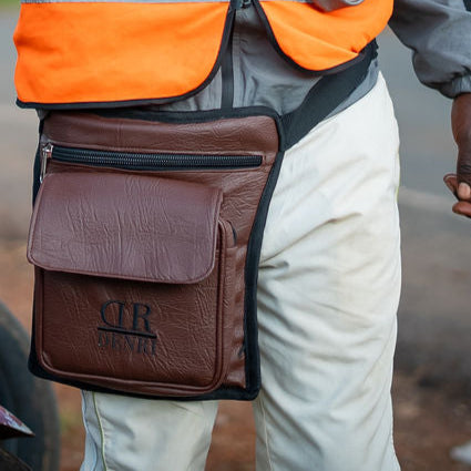 Chase Thigh Bag
