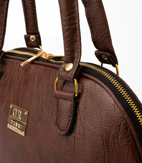 Denri Oval Handbag | Lightweight, Firm Handle, 2 Internal Pockets, Quality Leather