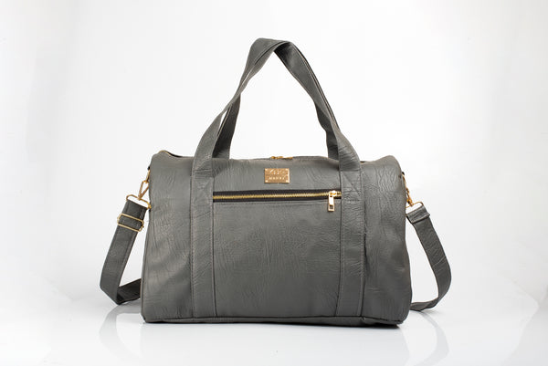 Denri Fabela Travel Bag | Leather Duffel Bag | Grab handles, Multiple pockets