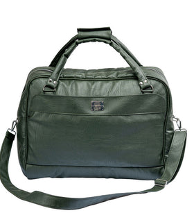 Denri Africa's green Voyage Travel Bag. Spacious travel duffle bag, eco-toned vegan leather, ideal for weekend trips or holidays.